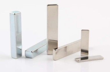 Gesinterde van de Magnetennicuni van de Neodymiumbar van de de Deklaagdouane Permanente Beschikbare de Magnetensteekproef